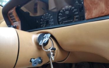 Maserati-1989-Red-Tan-Leather-28