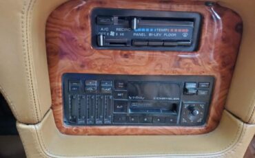 Maserati-1989-Red-Tan-Leather-34
