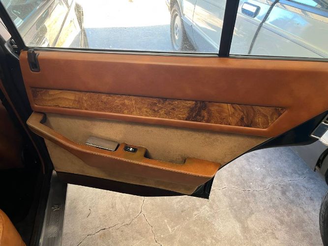 Maserati-425-1986-Green-Leather-12