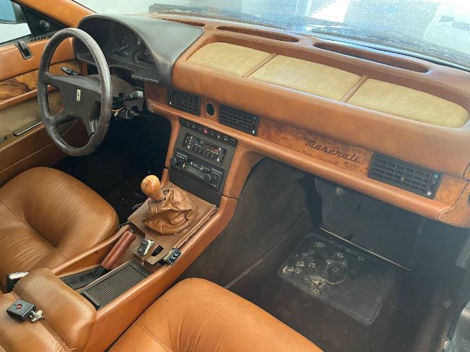 Maserati-425-1986-Green-Leather-17