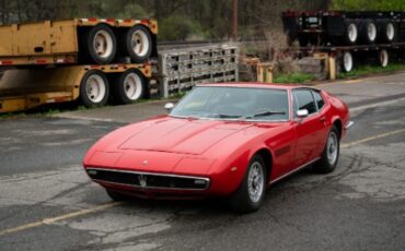 Maserati-Ghibli-1967-Red-Black