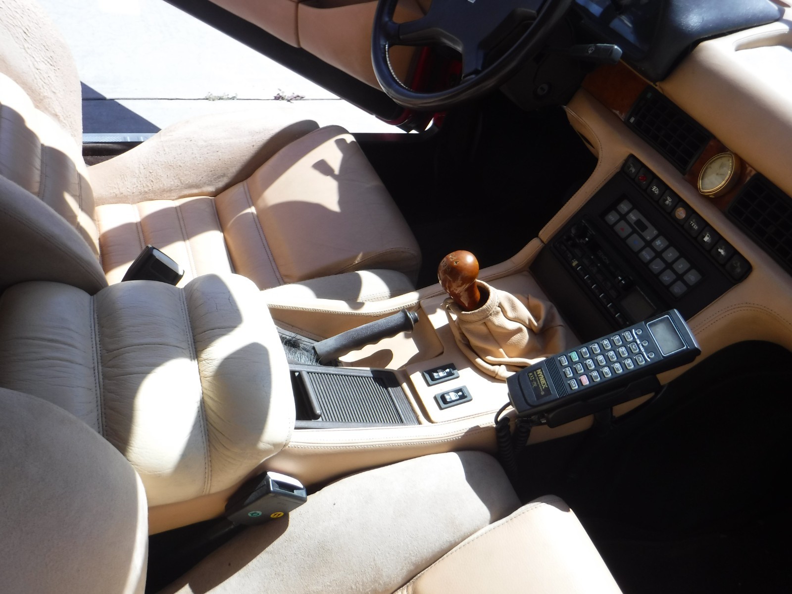 Maserati-Spyder-1989-Convertible-13