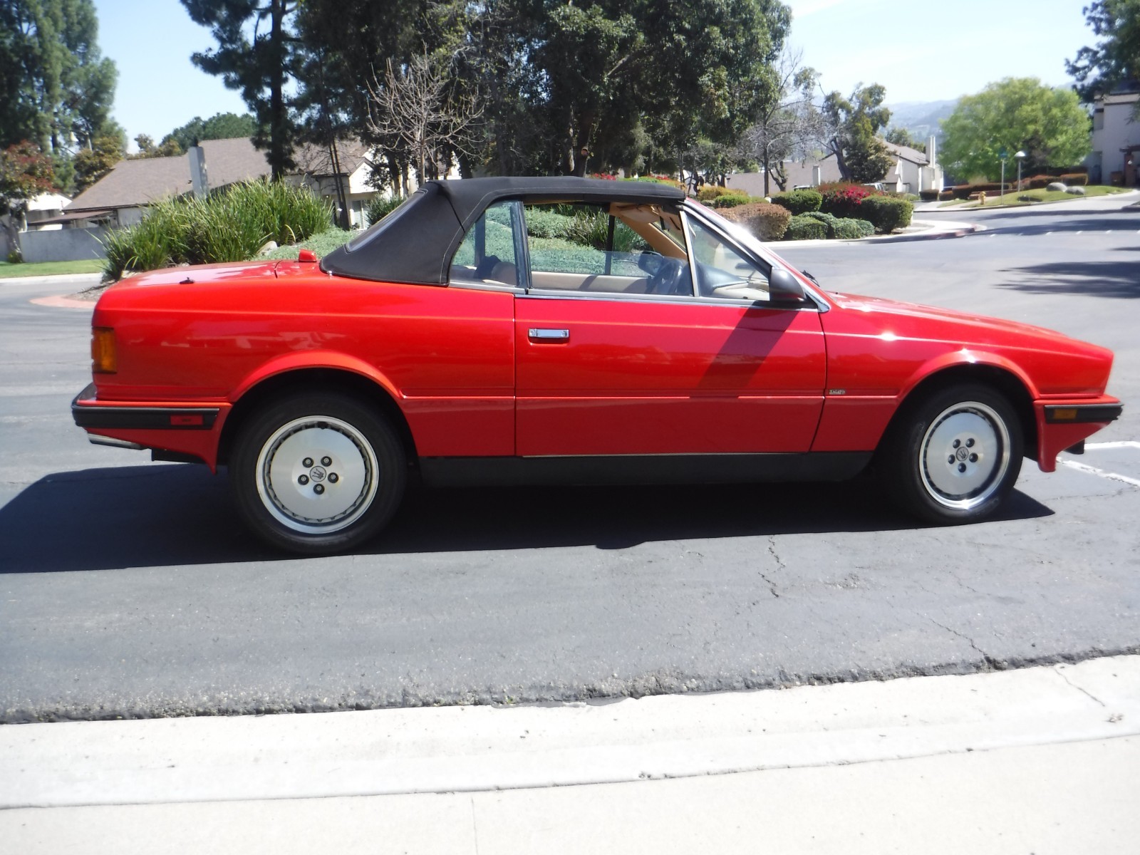 Maserati-Spyder-1989-Convertible-8