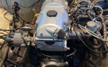 Mazda-B2000-1984-White-8