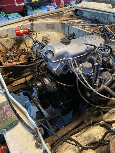 Mazda-B2000-1984-White-9