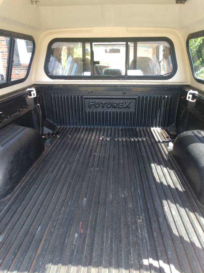 Mazda-B2300-1995-black-5