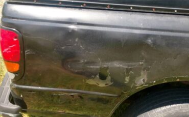 Mazda-B2300-1995-black-8