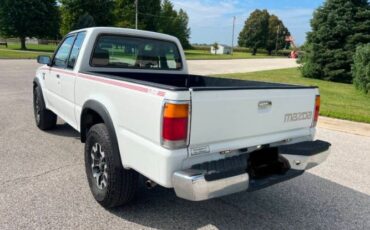 Mazda-B2600-1993-White-18