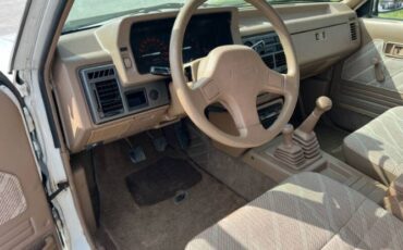 Mazda-B2600-1993-White-7