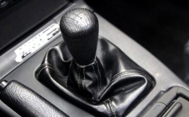 Mazda-MX-5-Miata-1990-Convertible-29