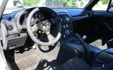 Mazda-MX-5-Miata-1994-Convertible-5