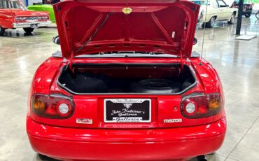 Mazda-MX-5-Miata-1995-Convertible-14