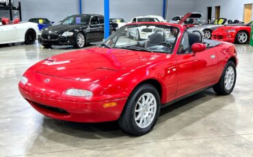 Mazda-MX-5-Miata-1995-Convertible-2