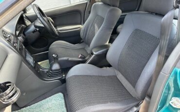 Mazda-Mazda3-1995-Sedan-19