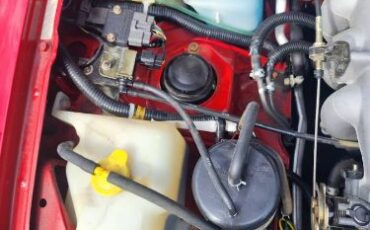 Mazda-Miata-1990-Red-Black-Cloth-10
