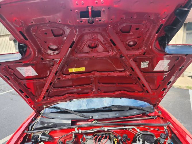 Mazda-Miata-1990-Red-Black-Cloth-11