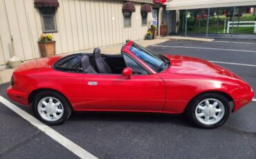 Mazda-Miata-1990-Red-Black-Cloth-3