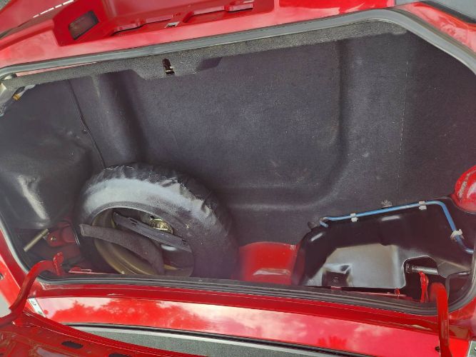 Mazda-Miata-1990-Red-Black-Cloth-8