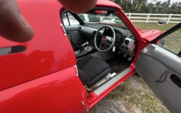 Mazda-Miata-1992-35