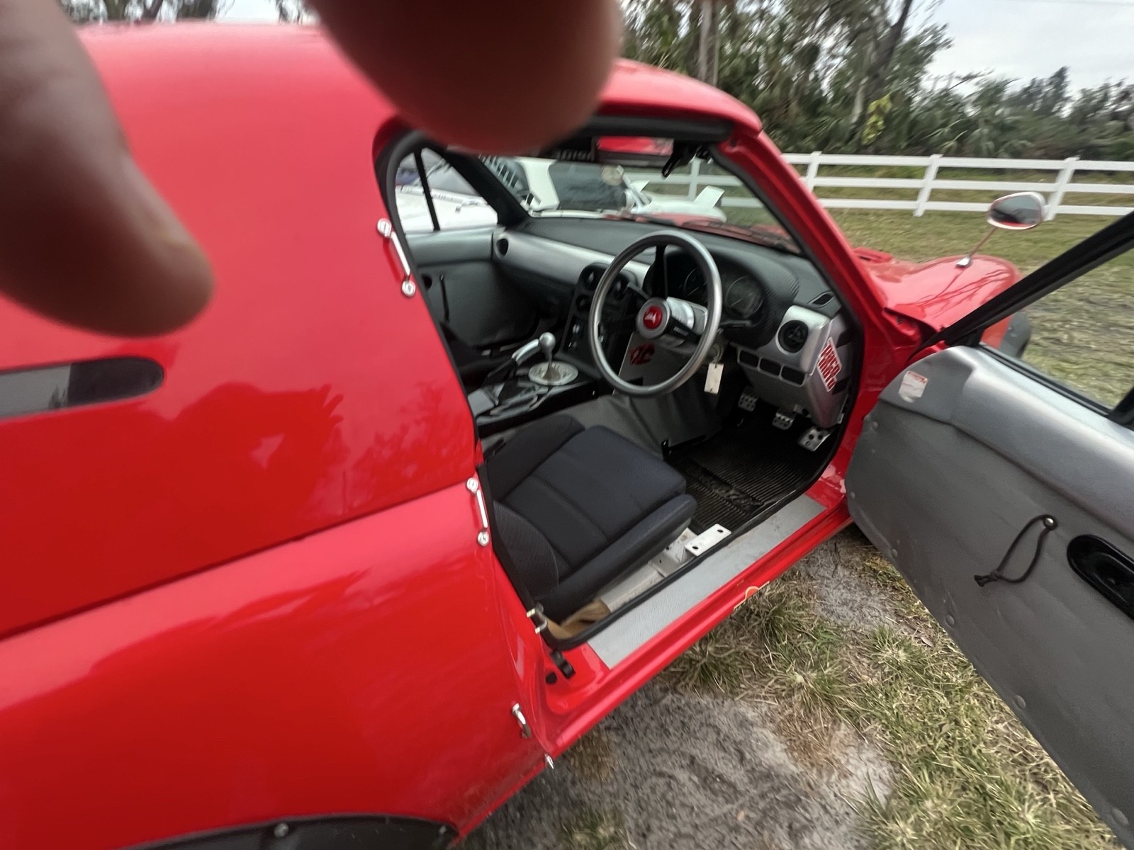 Mazda-Miata-1992-35
