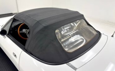Mazda-Miata-1992-Crystal-White-Black-10