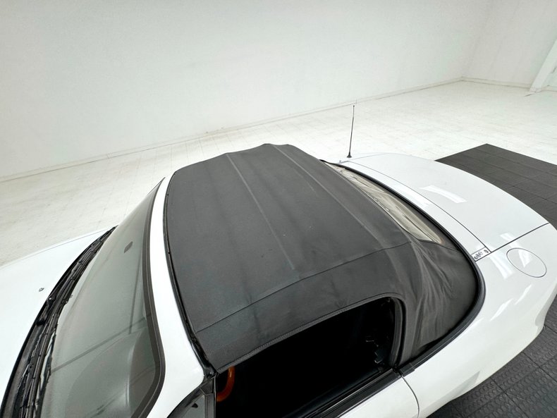 Mazda-Miata-1992-Crystal-White-Black-17