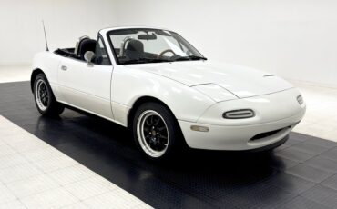 Mazda-Miata-1992-Crystal-White-Black-25