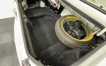 Mazda-Miata-1992-Crystal-White-Black-40