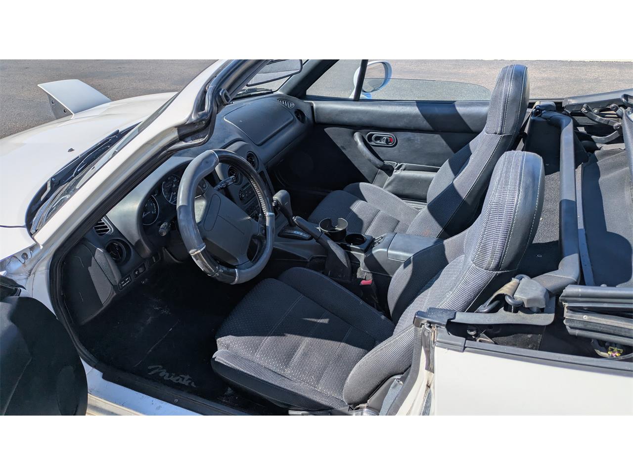 Mazda-Miata-1994-White-Black-1