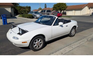 Mazda-Miata-1994-White-Black-2