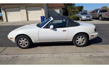 Mazda-Miata-1994-White-Black-3