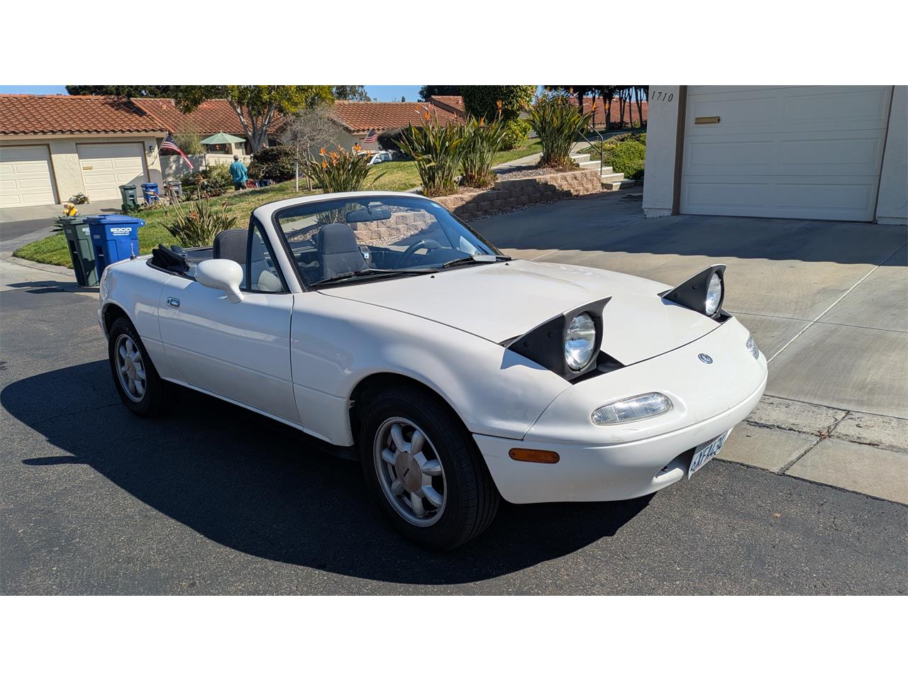 Mazda-Miata-1994-White-Black-9
