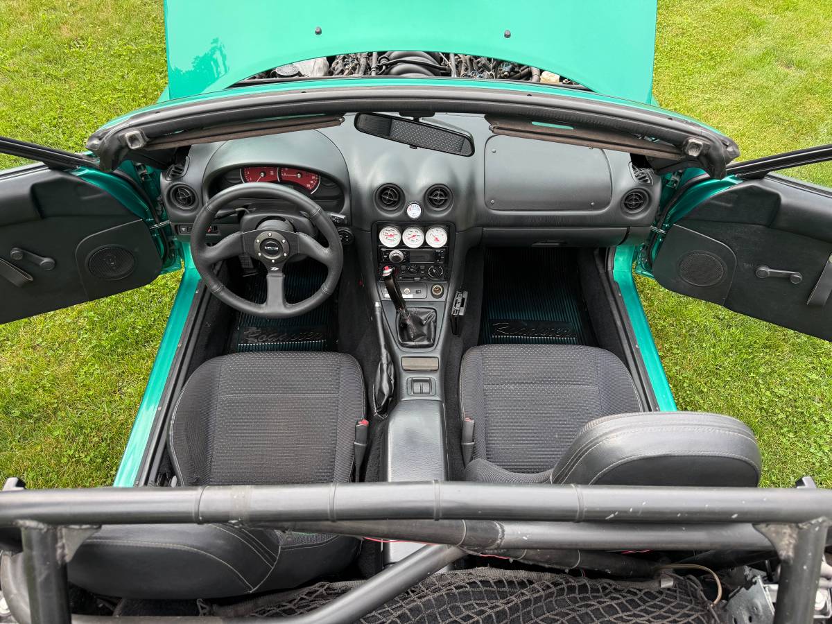 Mazda-Miata-convertible-1992-green-12