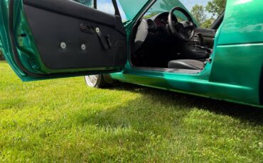 Mazda-Miata-convertible-1992-green-16