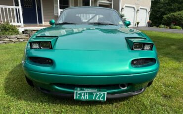 Mazda-Miata-convertible-1992-green
