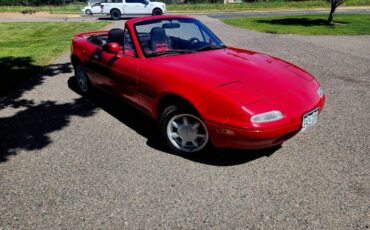 Mazda-Miata-mx-5-1990-red-1