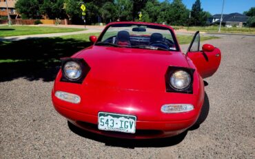 Mazda-Miata-mx-5-1990-red-4