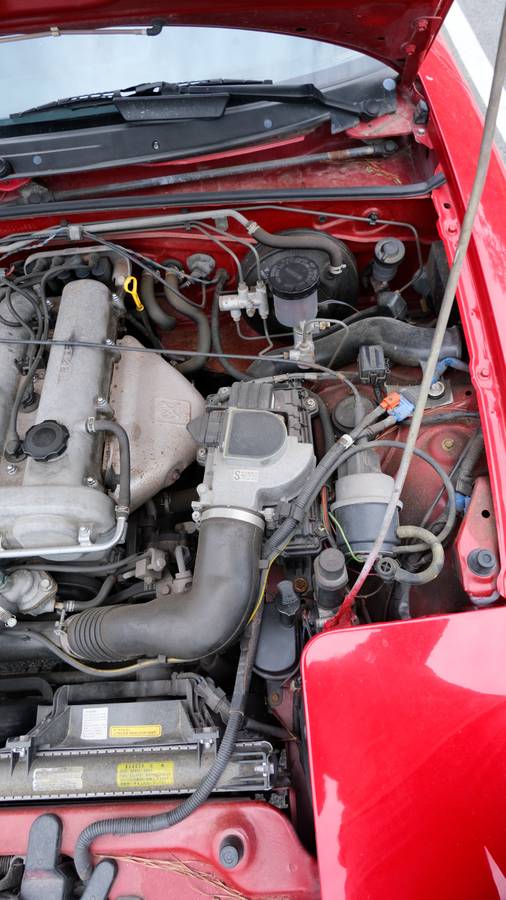 Mazda-Mx-5-coupe-1990-red-16