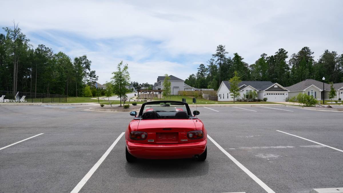 Mazda-Mx-5-coupe-1990-red-20