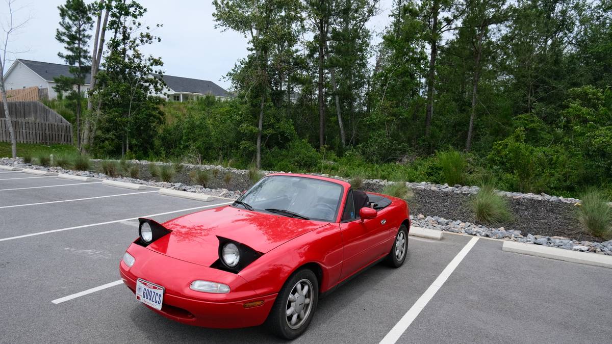 Mazda-Mx-5-coupe-1990-red