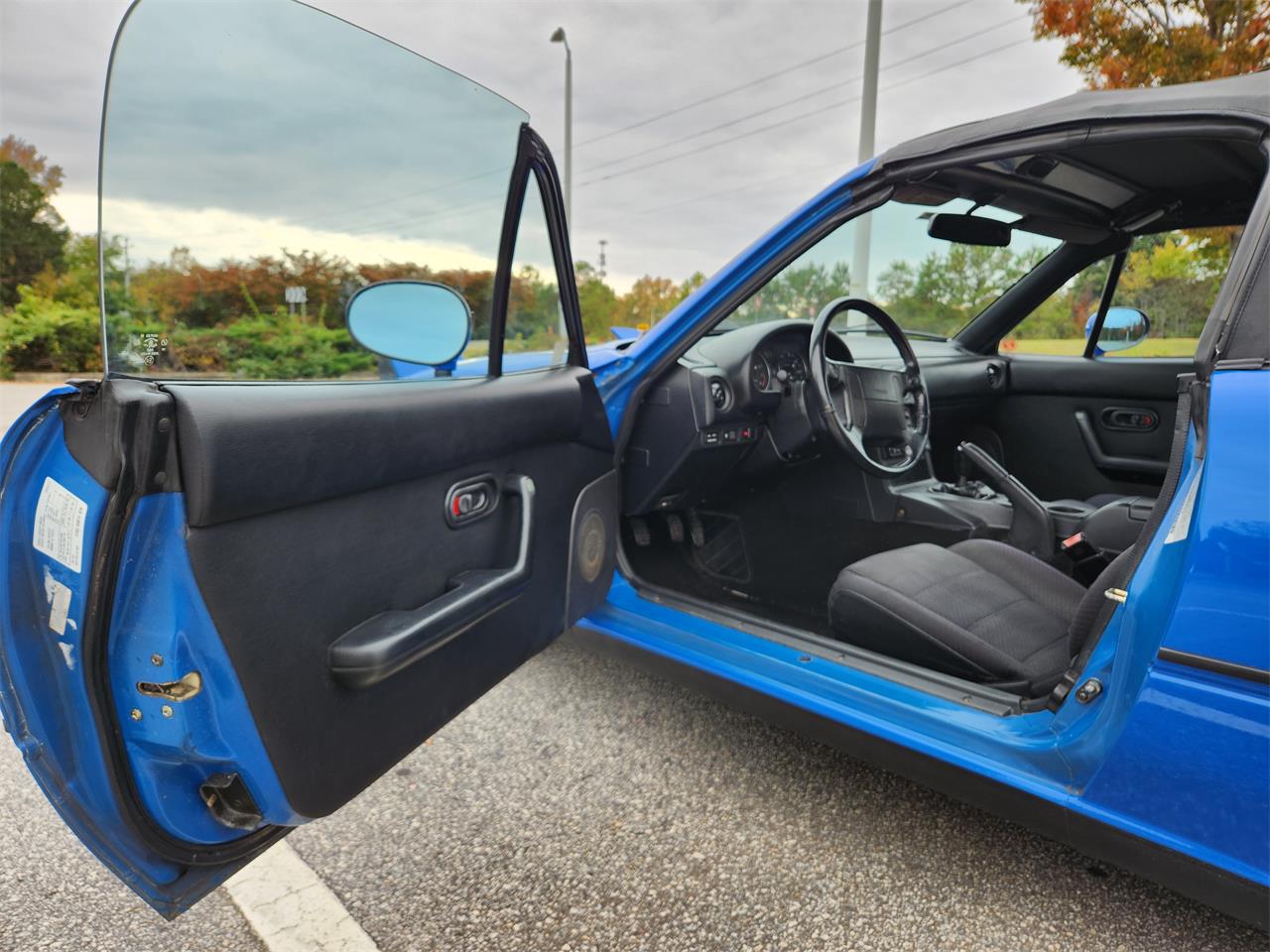 Mazda-Mx-5-miata-1990-Mariner-Blue-Black-32