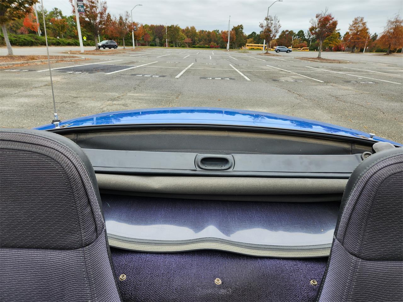 Mazda-Mx-5-miata-1990-Mariner-Blue-Black-40