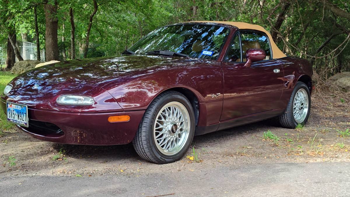 Mazda-Mx-5-miata-1995-2