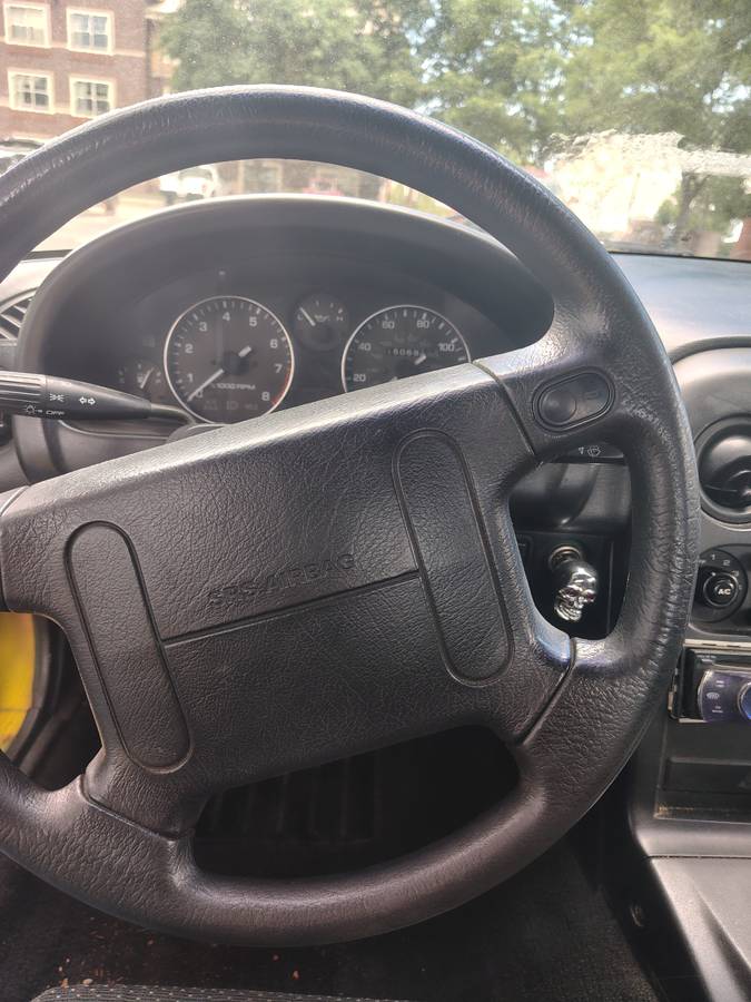 Mazda-Mx-5-miata-1995-yellow-5