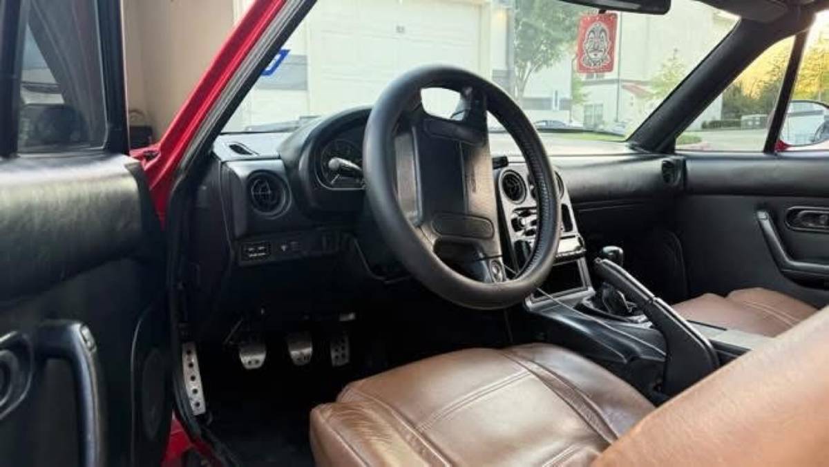 Mazda-Mx5-miata-1992-red-6
