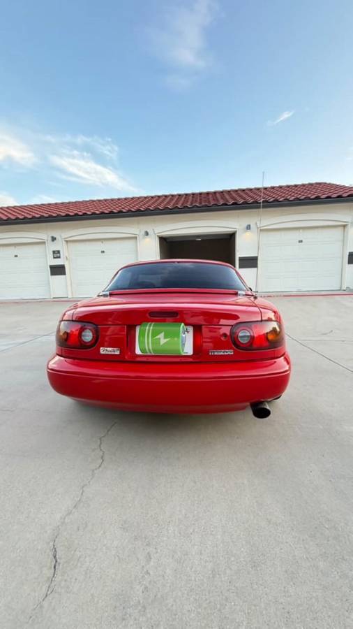 Mazda-Mx5-miata-1992-red-8