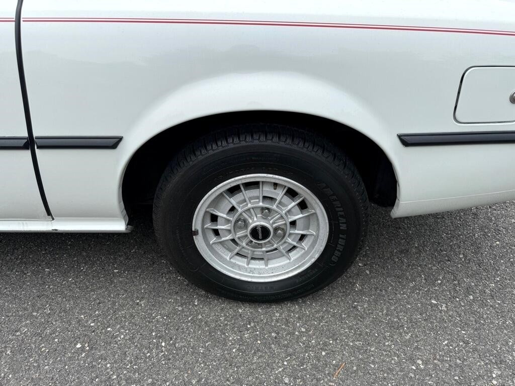 Mazda-RX-7-1979-Coupe-10