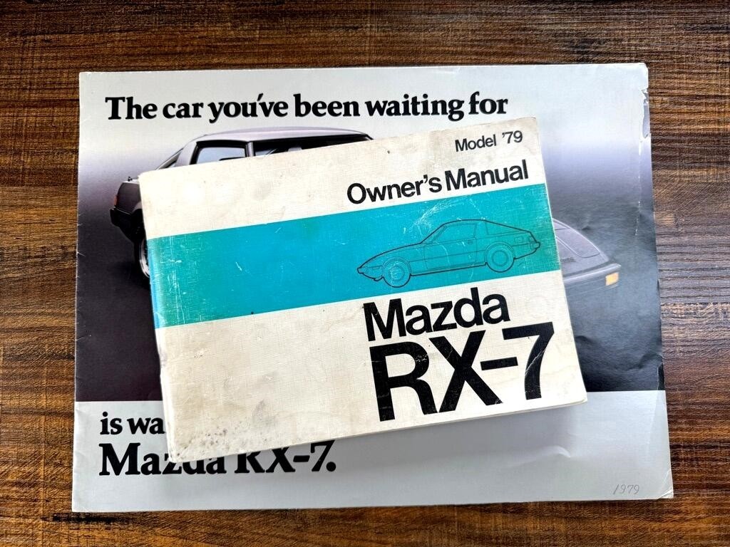 Mazda-RX-7-1979-Coupe-33