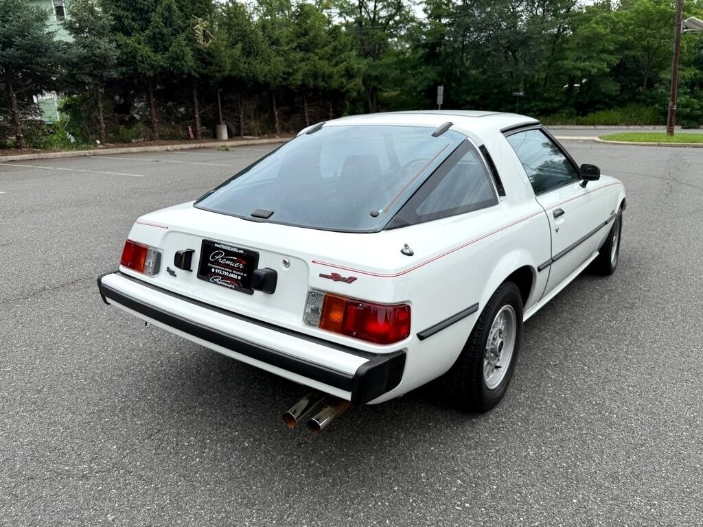Mazda-RX-7-1979-Coupe-4