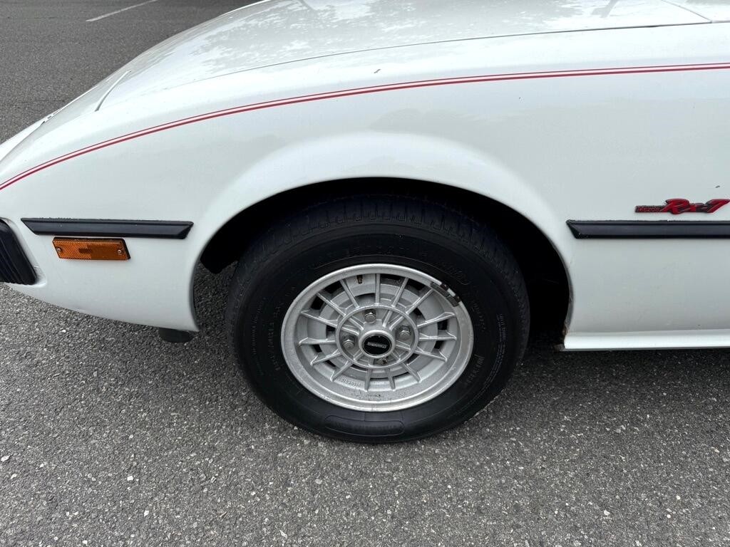 Mazda-RX-7-1979-Coupe-9